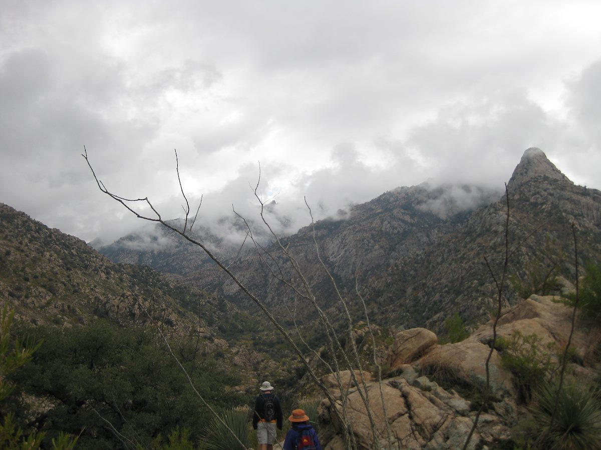 2008 November Hiking towards Romero Pools and Clouds