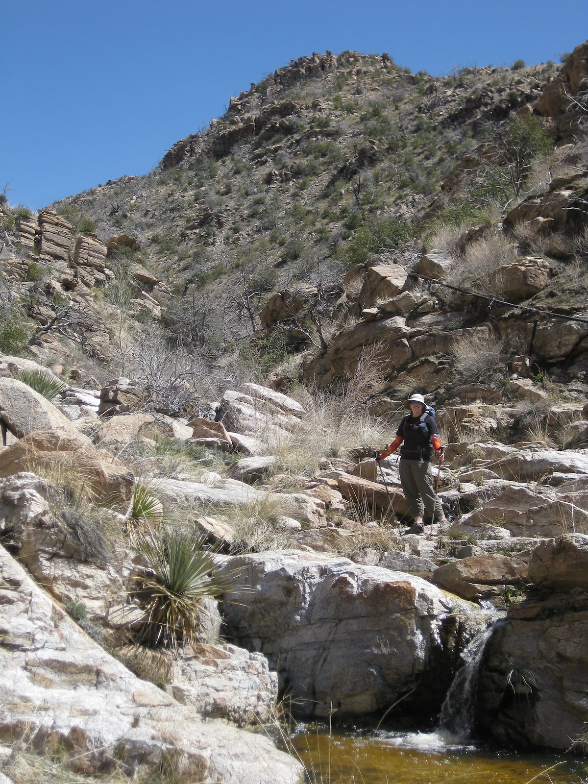 2010 March Above a pool