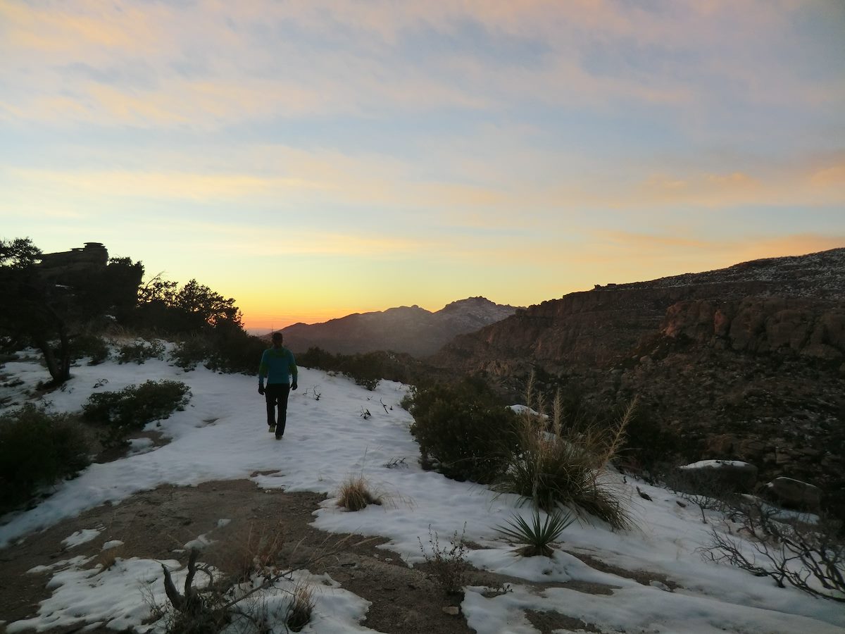 2012 December A short walk from Windy Point