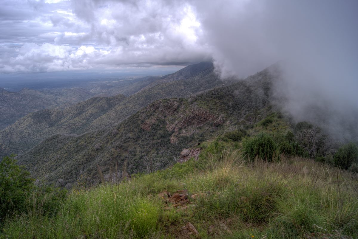 2013 September Clouds along Oracle Ridge 02