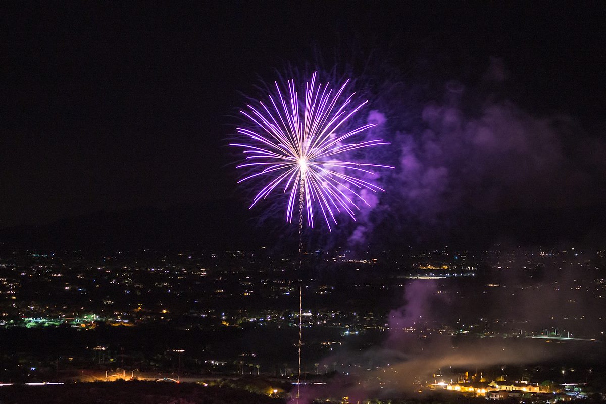 2015 July Fireworks Near the Linda Vista Trail 04