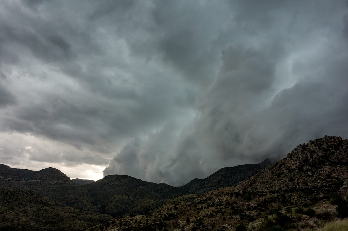 2015 October Clouds Covering the Mountain