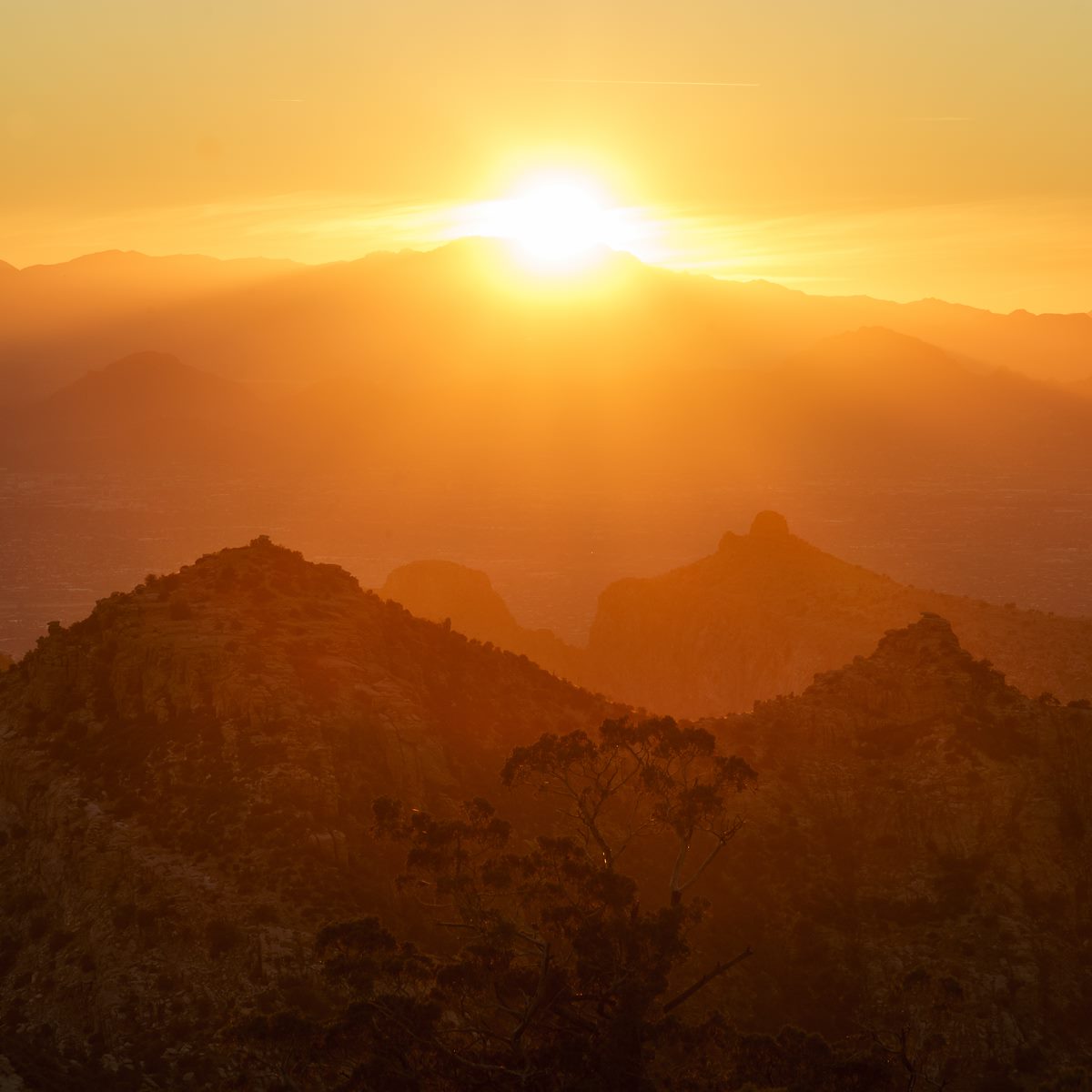 2016 December Looking into the sun on Point 6512