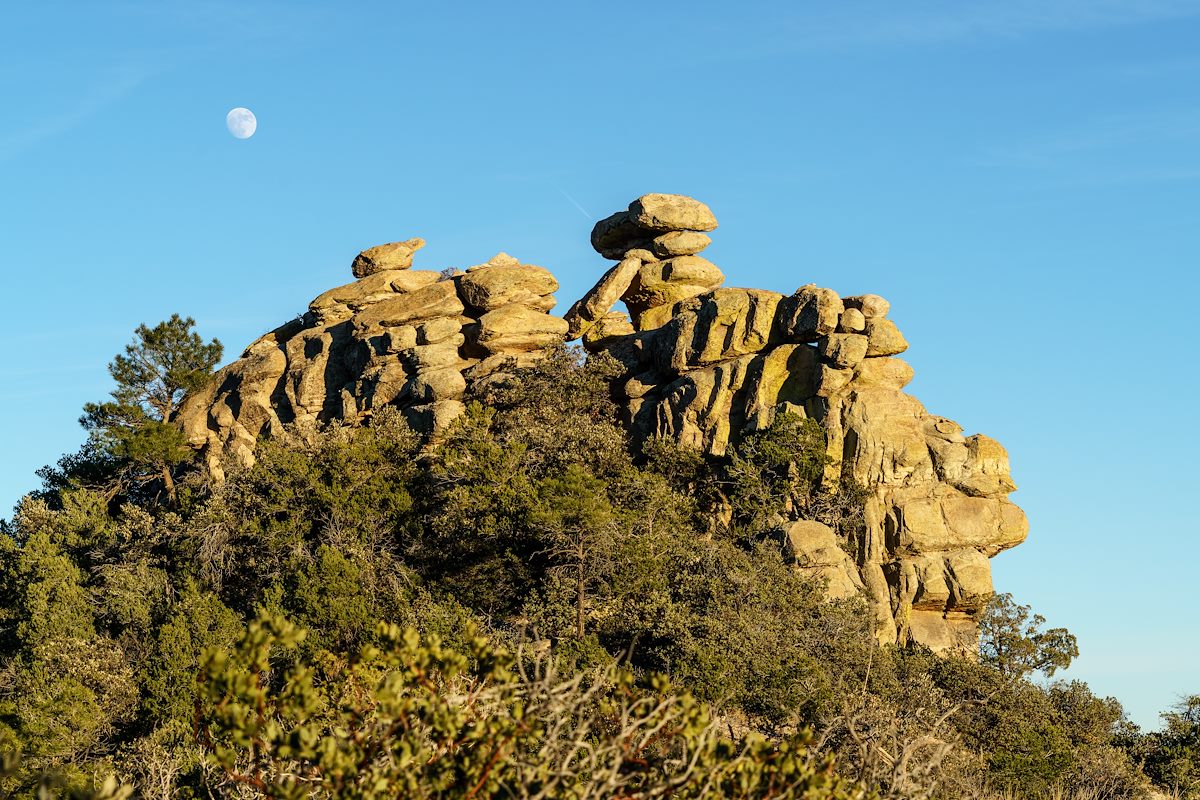 2016 December Moon Rocks