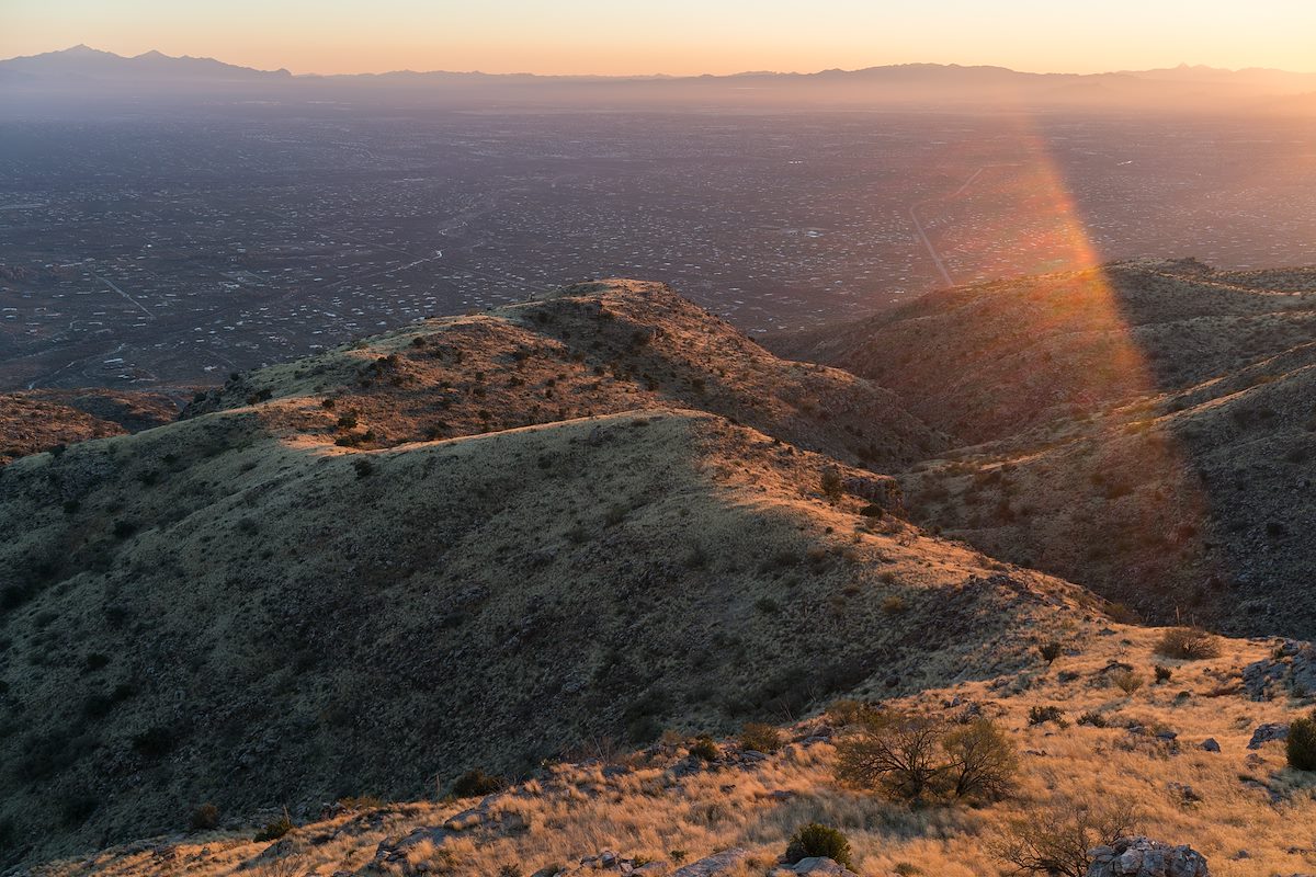 2016 January Lens Light