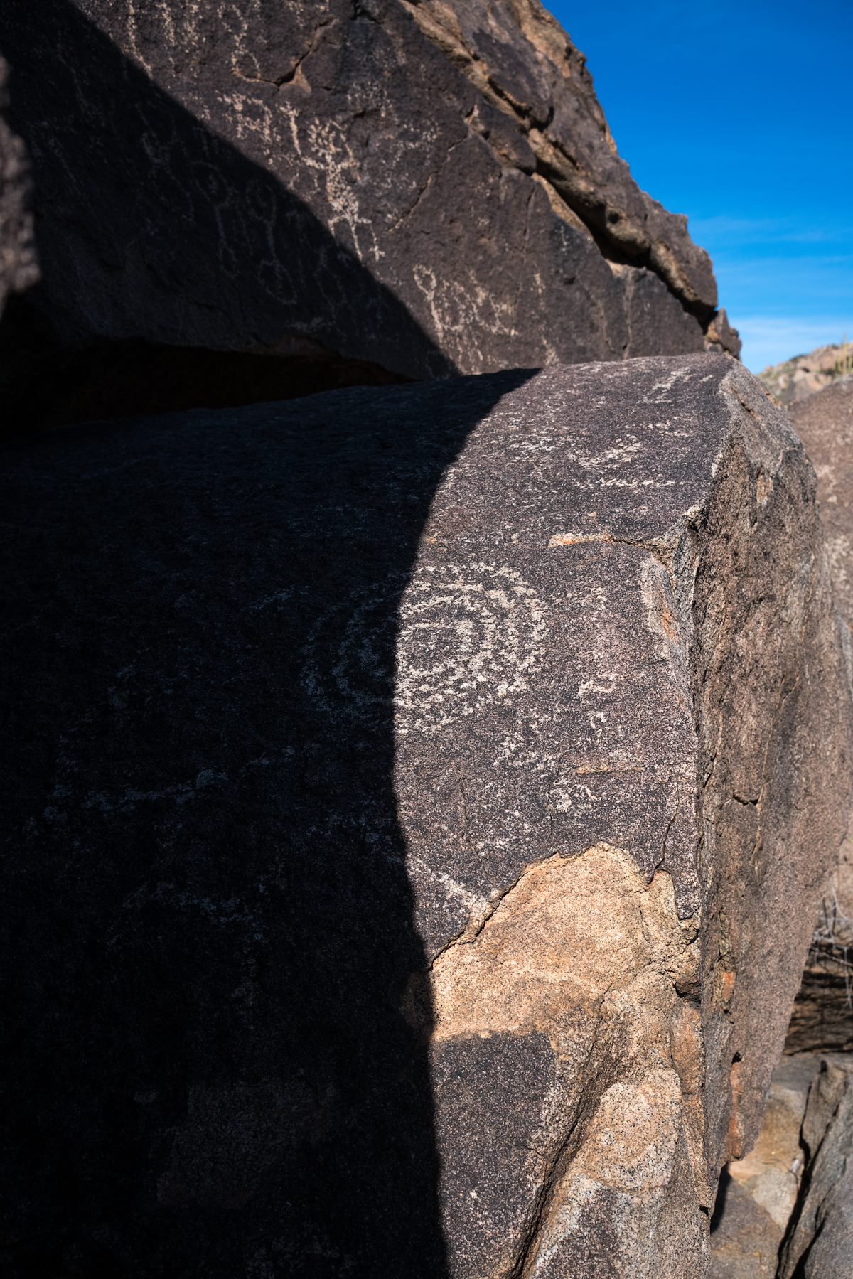 2016 January Sutherland Wash Rock Art District 06