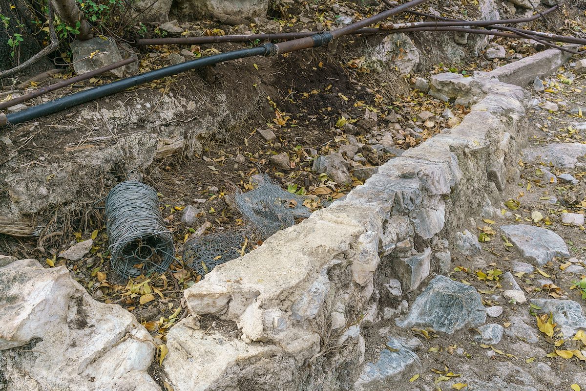 2016 November Dry Tank at Davis Spring