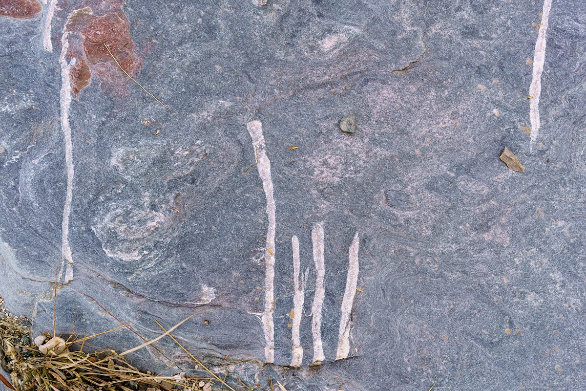 2017 December Lines and Swirls