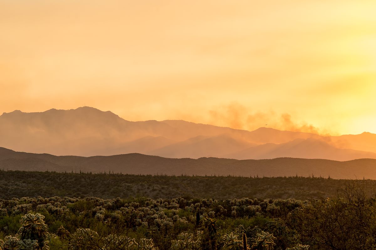 2017 July Burro Fire from Cascabel Road 01