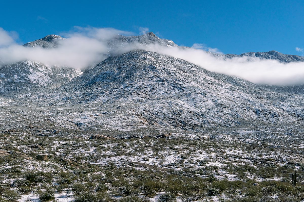 2019 January Watching the clouds around Samaniego Peak